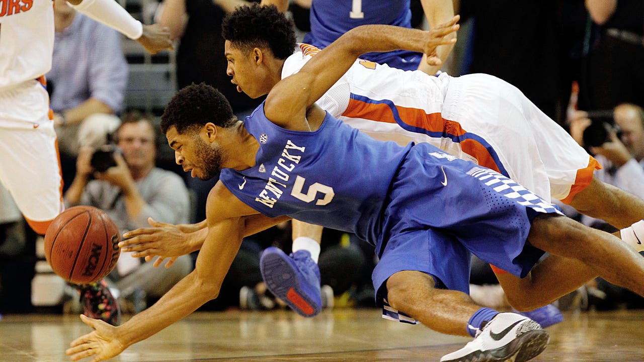 No. 1 Kentucky rallies to beat Florida, remain unbeaten